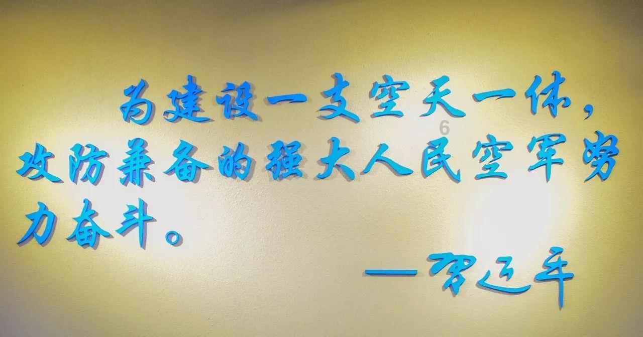 跑步不穿上衣有失文明吗?