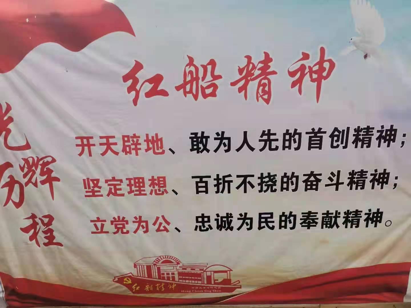四川色达旅游导游1日多少钱,青城山本地导游一日价格多少
