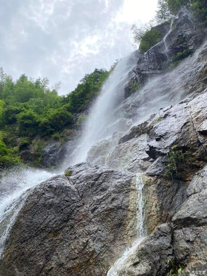 你曾经有多认真的喜欢一个人？游戏画面