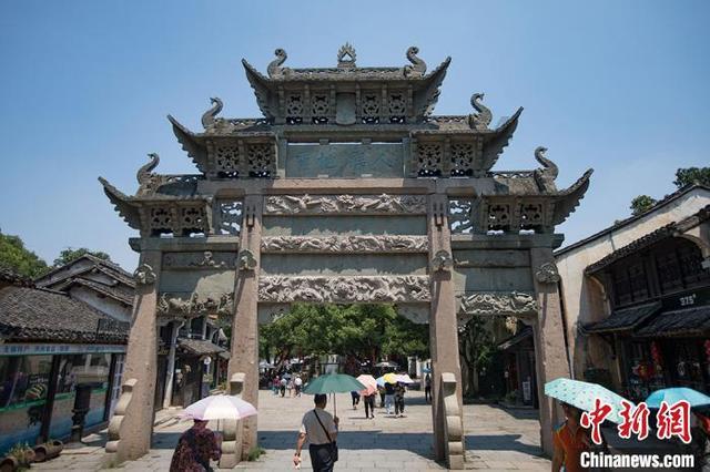 白天月掩金星，晚上金星合月，这是一种什么现象？游戏画面